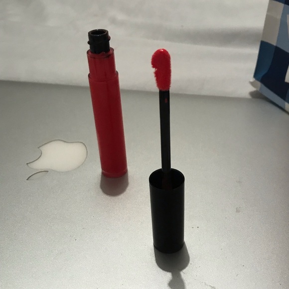 🆕Make up for ever brand new Artist plexi- gloss 💄 - Picture 2 of 8